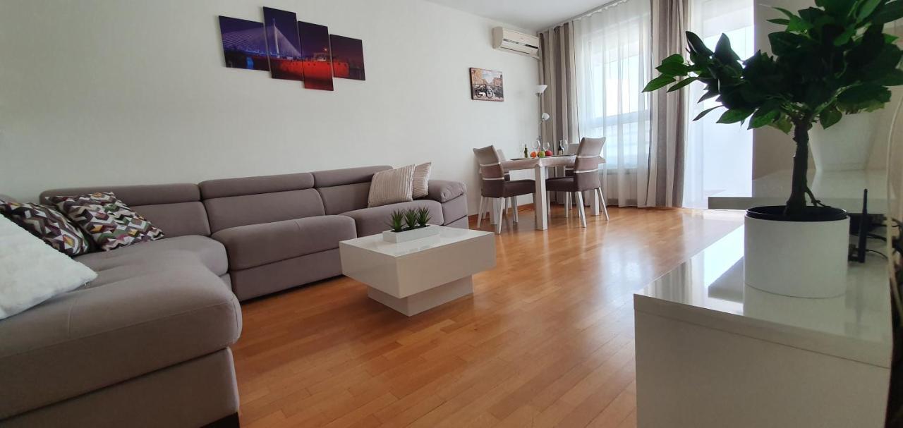 Royal Apartment Belvill Belgrade Exterior photo