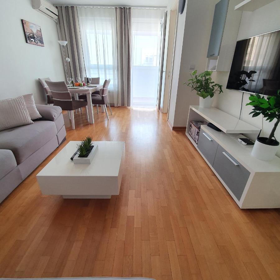 Royal Apartment Belvill Belgrade Exterior photo